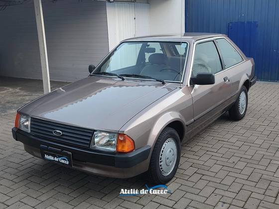 FORD ESCORT 1.6 GL 8V GASOLINA 2P MANUAL